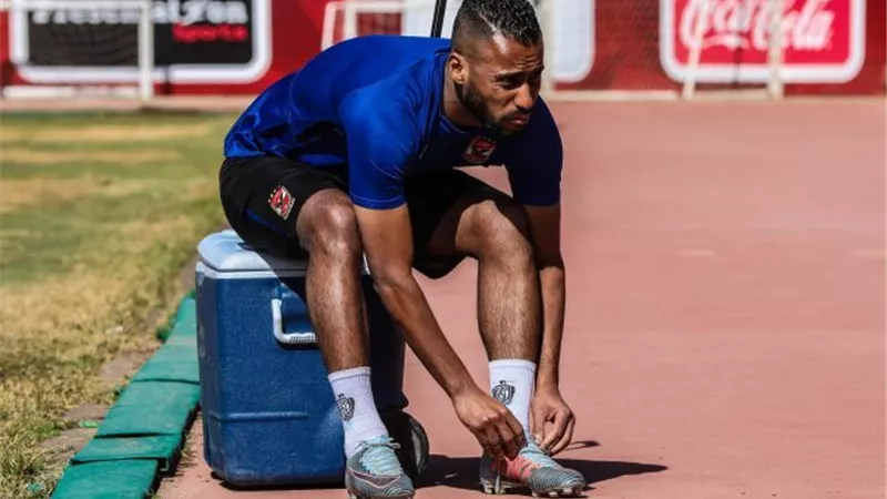 الأهلي يفاجئ حسام عاشور بقرار جديد