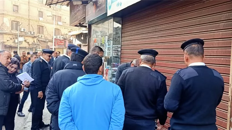 محافظ القاهرة : استرداد 75 محل ووحدة إدارية بجراجى الأوبرا والعتبة