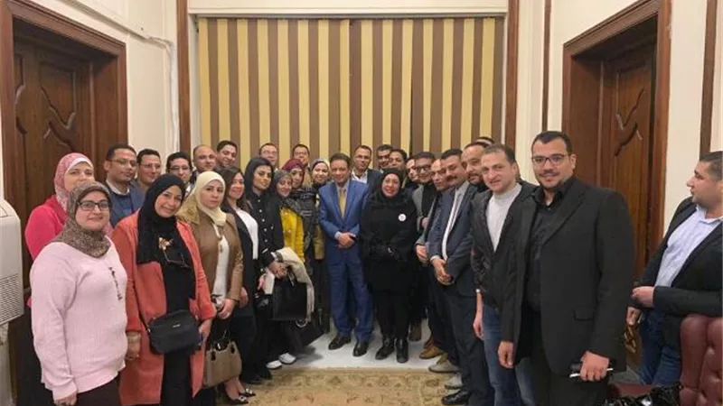 امتد لمدة 4 ساعات .. تفاصيل لقاء شباب الصحفيين واعضاء الوطنية للصحافة .. صور