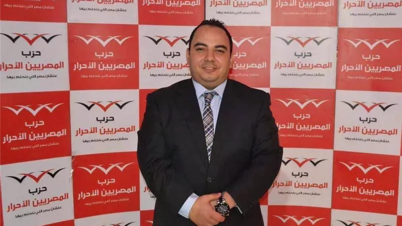 المصريين الأحرار يتابع الحالة الصحية للمواطنين المصريين بالخليج