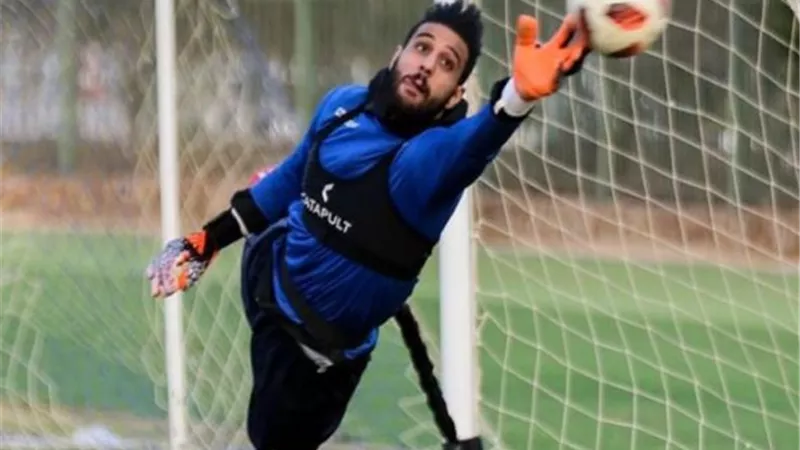 شرط جزائي في عقد الزمالك وبيراميدز يمنع انتقال الشناوي للأهلي