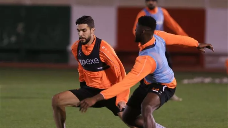 وليد أزارو يقود الاتفاق امام الحزم فى الدورى السعودى