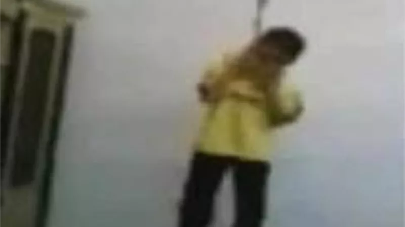 تلميذ بالابتدائية يشنق نفسه في سوهاج