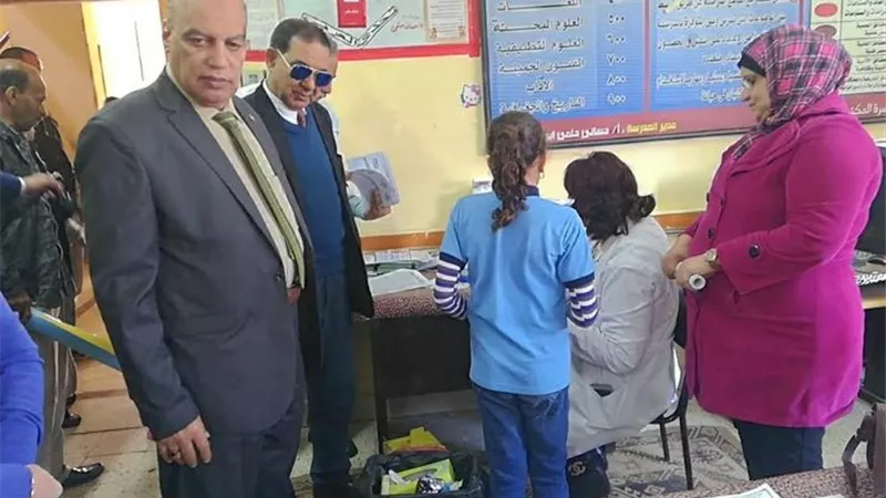 وكيل التعليم بالأقصر يتابع اعمال محاربة السمنة بمدارس الأقصر