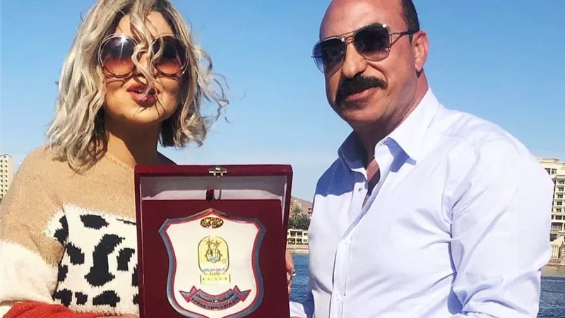 اشرف عطيه يكرم فنانو مهرجان أسوان الدولى لأفلام المرأة