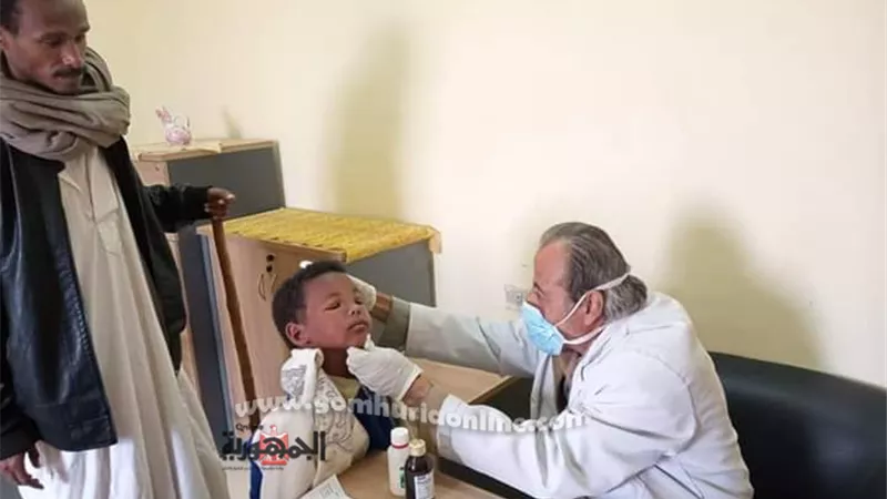 مدير صحة البحر الأحمر: تم الكشف على 513 حالة فى قافلة طبية بحلايب