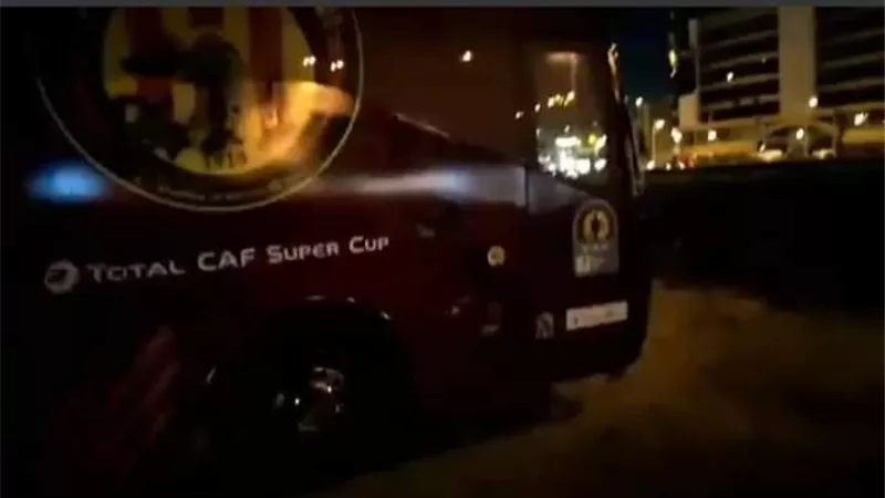 جماهير تونسية تعتدى على حافلة الترجى في قطر قبل مواجهة الزمالك
