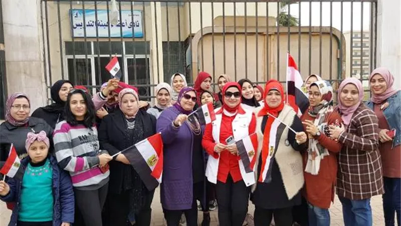 أبناء كفرالشيخ يشاركون فى احتفالية حب مصر بالاستاد.. بالصور