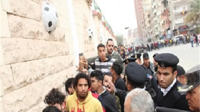 مدير أمن الأسماعيلية يخصص 3 منافذ لبيع تذاكر الدراويش والرجاء