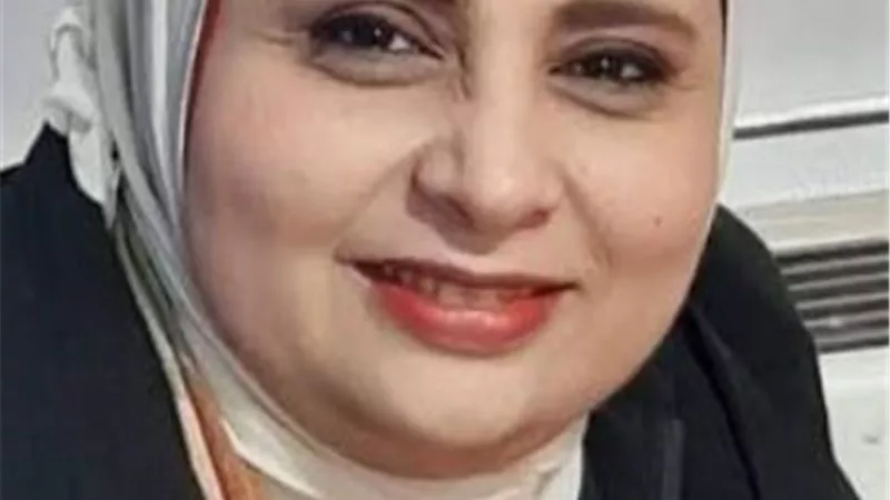 .المرأة ودورها في الحركة الثقافية والإبداع الإنساني.