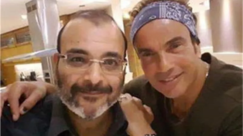 أول تعليق من الهضبة على اعتزال الشاعر أيمن بهجت قمر