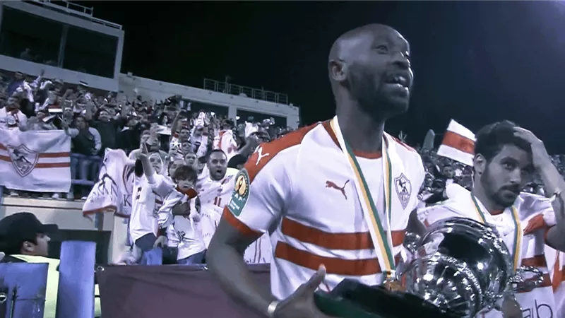 شاهد.. شيكابالا يحتفل مع جماهير الزمالك بكأس السوبر الأفريقى