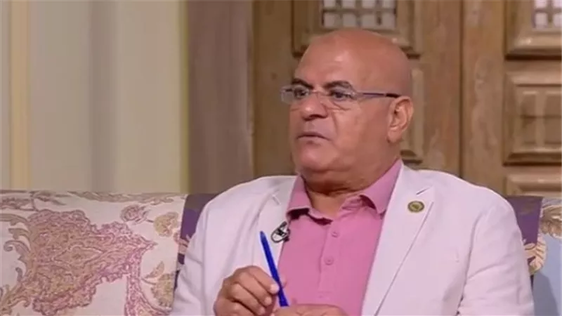 فايز بركات: ضعف المرتبات والضمير من أسباب استغلال المعلم لدرجات أعمال السنة