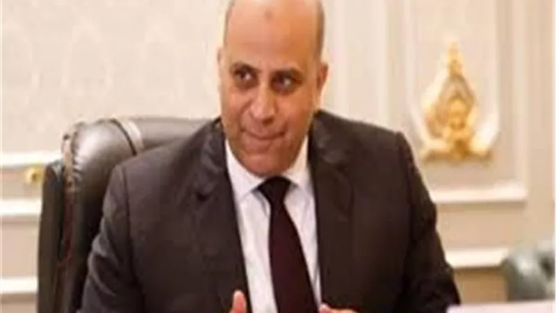 عمرو غلاب: التوسع في المجمعات الصناعية يدعم التنمية بالمحافظات