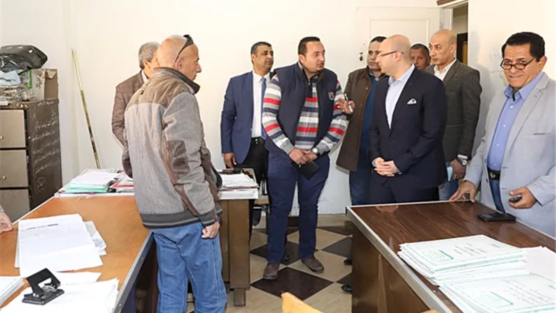 محافظ بني سويف يفاجئ الاداره الهندسيه بالزياره