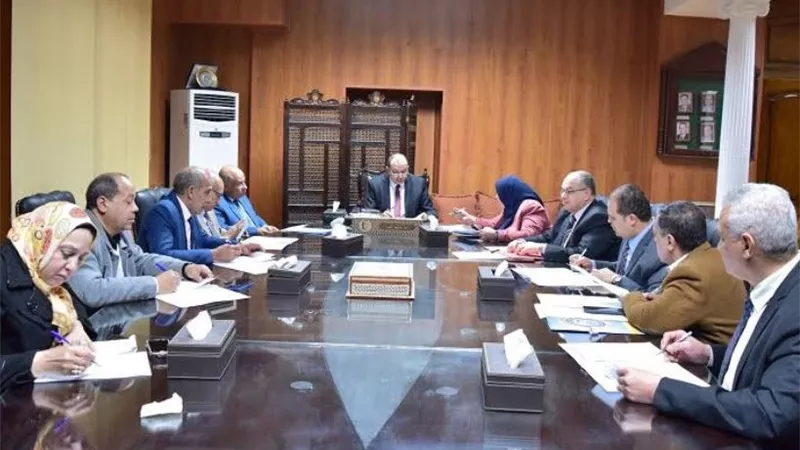 كتيب للوافدين والترويج للبرامج والكليات بجامعة بنى سويف