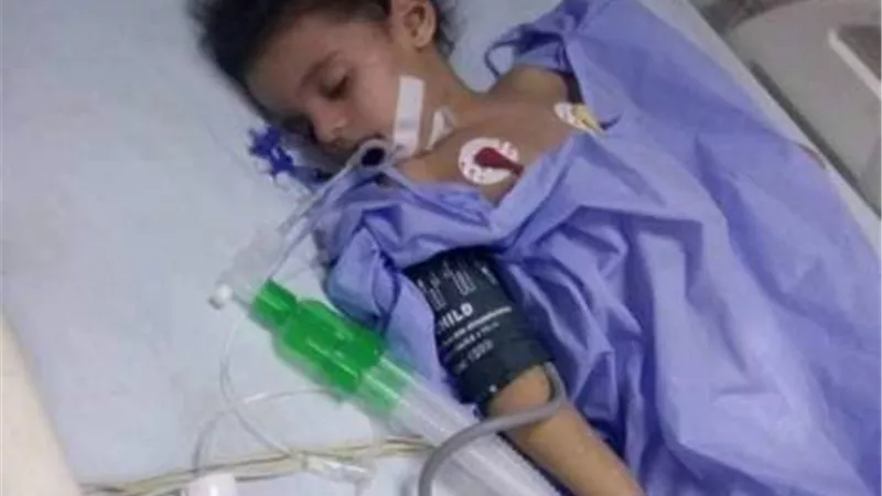 ادعت سقوطها ارضا.. أم تعذب ابنتها بالقناطر أنجبتها من زواج عرفي