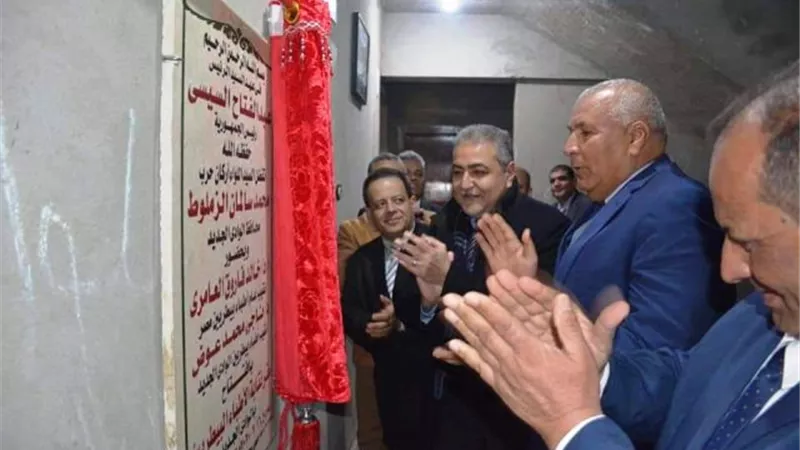 محافظ الوادى والعامرى يفتتحان النقابة الفرعية للأطباء البيطريين بالمحافظة
