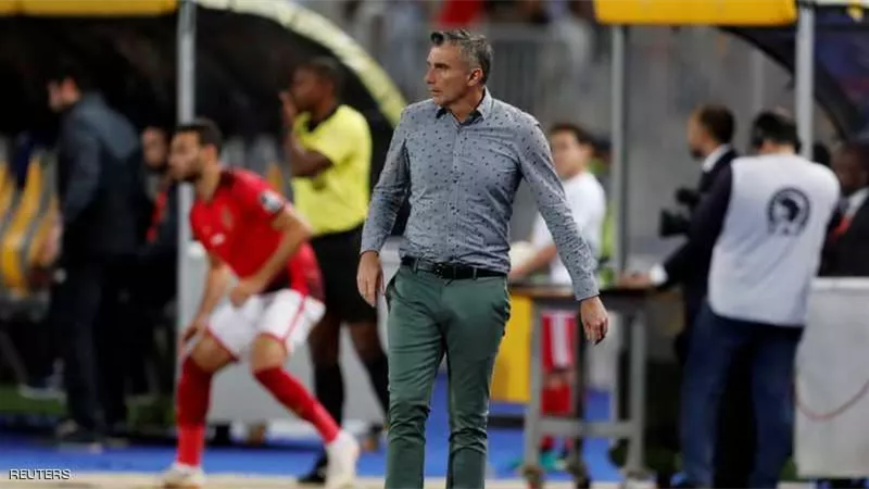 كارتيرون يطالب بضم نجم الأهلى للزمالك