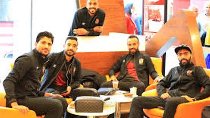 بعثة الأهلى تغادر الى الإمارات لمواجهة الزمالك فى السوبر المصرى