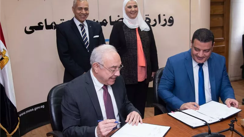 القباج تشهد توقيع ٨ بروتوكولات لتنفيذ خطة تعزيز قيم المواطنه بالمنيا