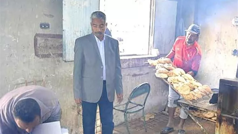 جولة مفاجئة بمحطات المياه والمخابز لرؤساء المراكز بالوادى الجديد