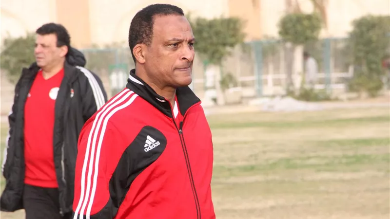 أسامة عرابى: الأهلى الأقرب للفوز بالسوبر
