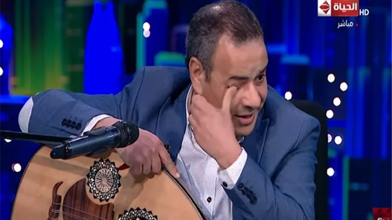 بالفيديو.. جابر القرموطي يبكي على الهواء لهذا السبب