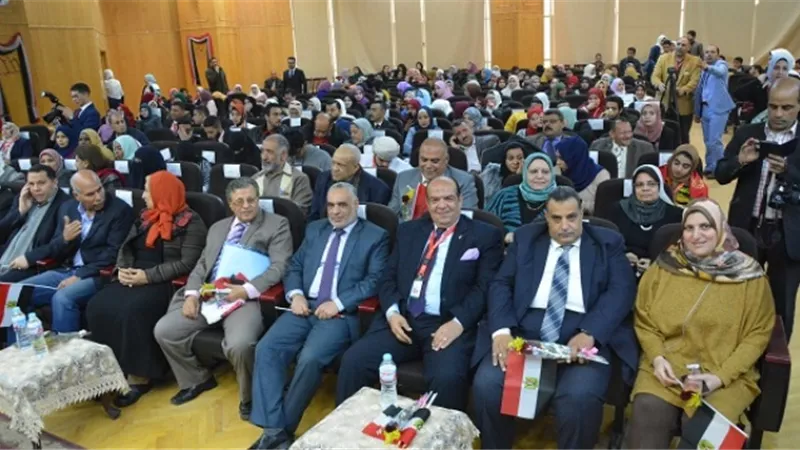 افتتاح المؤتمر العلمي الأول لكلية الخدمة الإجتماعية بالفيوم.صور