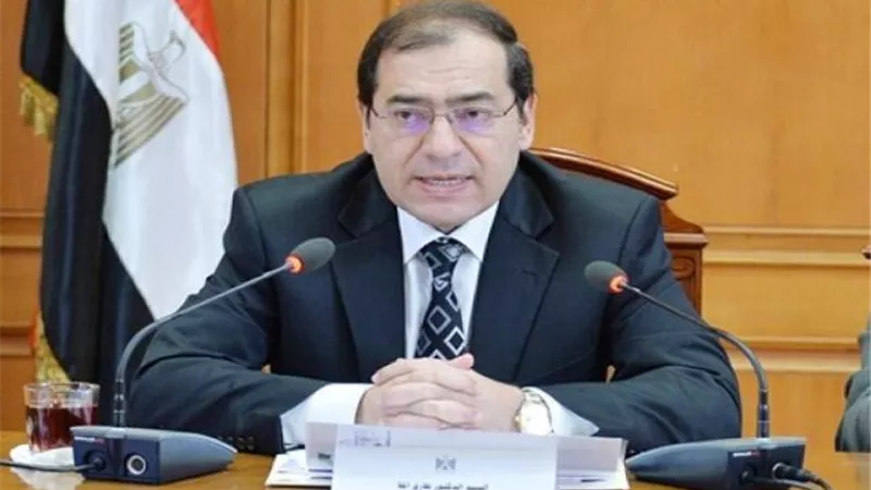 الملا: الاكتشافات البترولية.. وقود التنمية الاقتصادية للدولة.. فيديو