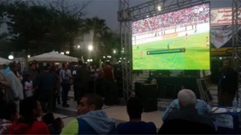 شاشات عملاقة بنادى الزمالك لمشاهدة مباراة السوبر