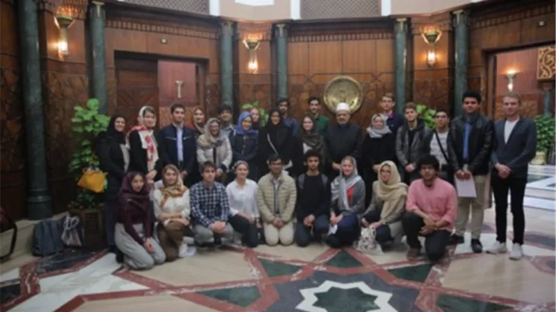 شيخ الأزهر لطلاب جامعة سيانس بو: بكم يتحقق السلام والأمل معقود عليكم
