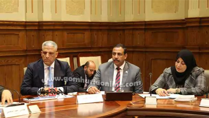 محلية النواب تناقش تعثر مشروعات التنمية بمحافظة السويس