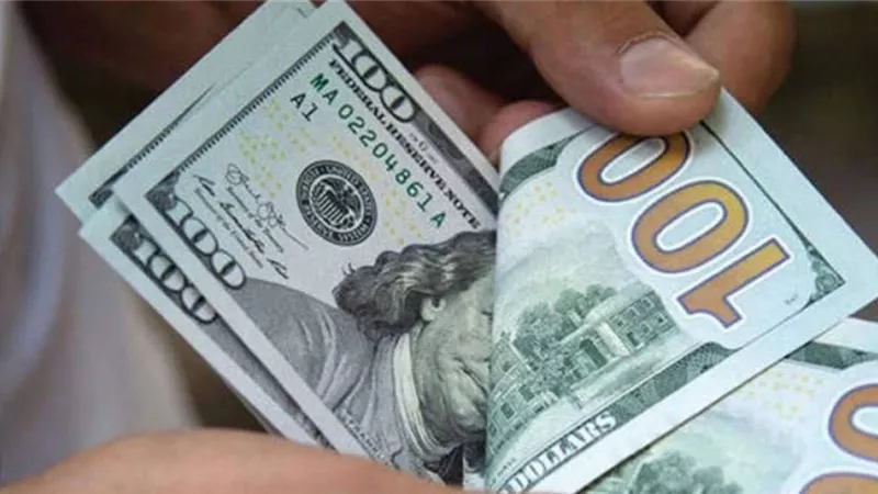 مفاجأة.. انخفاض جديد للدولار أمام الجنيه اليوم