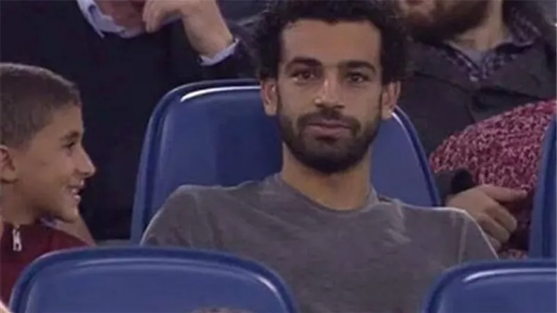 حقيقة حضور محمد صلاح لمباراة السوبر فى ابو ظبى