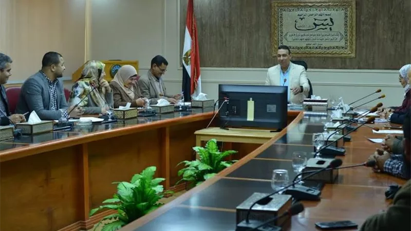 متابعة أعمال إنشاء كباري بمدينة الحمام