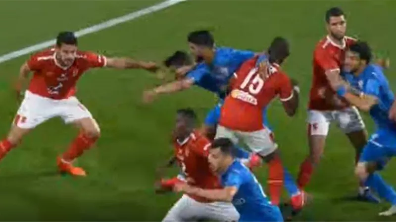 شوط أول سلبى بين الأهلى والزمالك فى السوبر