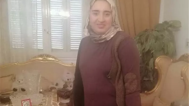 خبيرة التسويق الالكترونى منى الفشنى تحطم جدار العجز وتسطع فى سماء الاحتراف