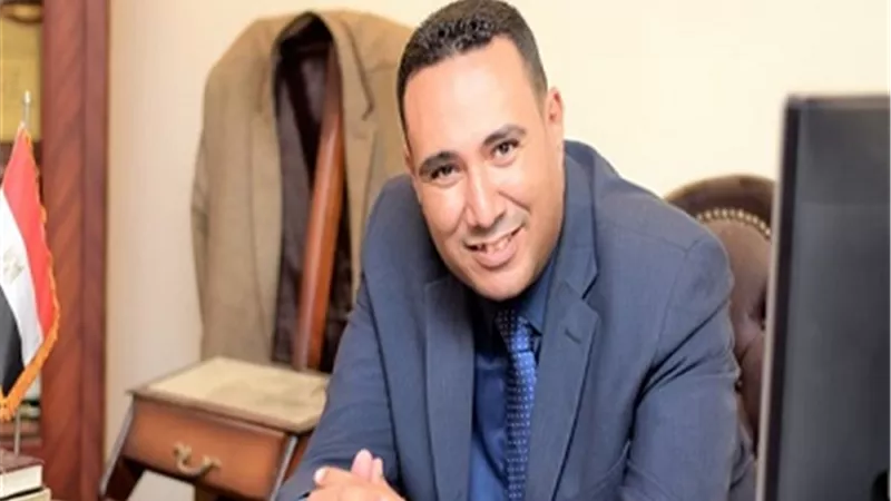 أمين حزب الحرية يطالب 