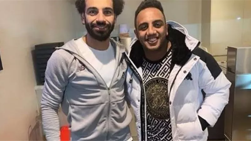 أوس أوس يكشف حقيقة علاقته بفرعون مصر محمد صلاح