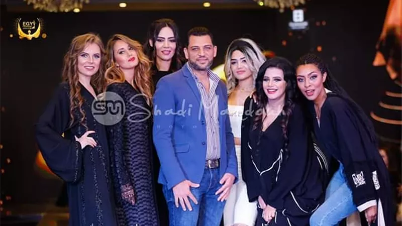 وفاء عامر وجيهان خليل ومنه عرفة أبرز الحاضرين في ديفيليه شهبندر