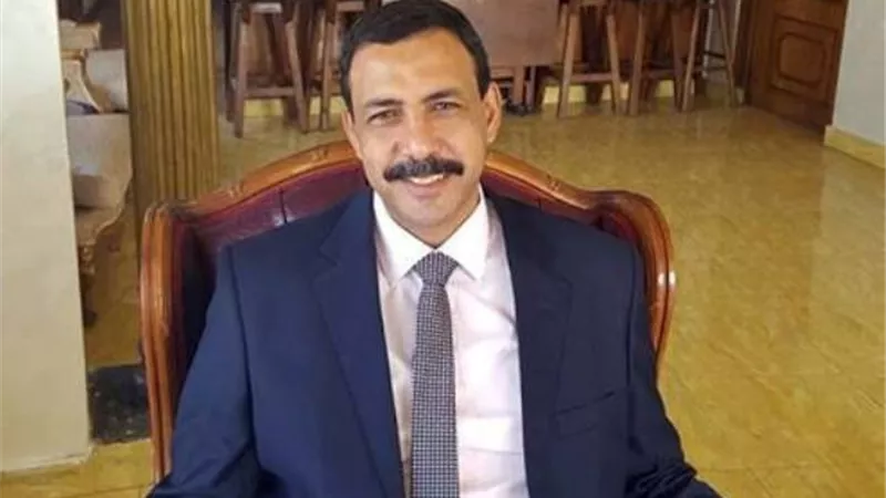 قيم البرلمان تطالب الفنان هانى شاكر بعدم التراجع عن قراره بمنع اغانى المهرجانات