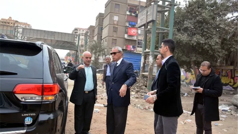 إزالة الف طن قمامة أسفل كوبرى المنصورة وتوسعة شارع 15مايو فى شبرا الخيمة بالصور