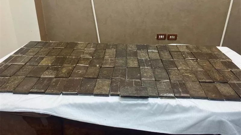 ضبط 192طربة حشيش داخل سيارة بحوزة عاطل بمدينة اسيوط