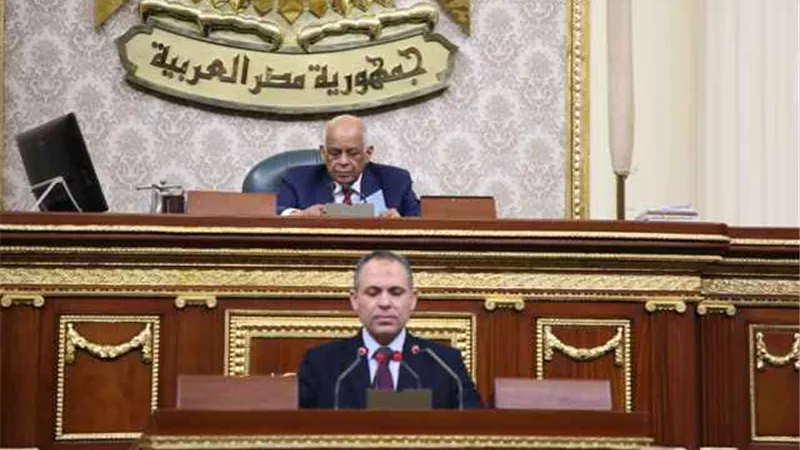عبد العال يرفع اعمال الجلسة العامة