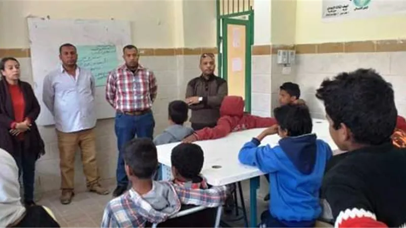 مخاطر الألعاب الإلكترونية على الطلاب بمدارس شرم الشيخ..بالصور
