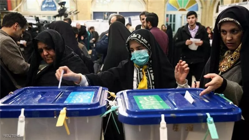 كورونا وانتخابات إيران.. كيف غامر النظام بحياة المواطنين؟