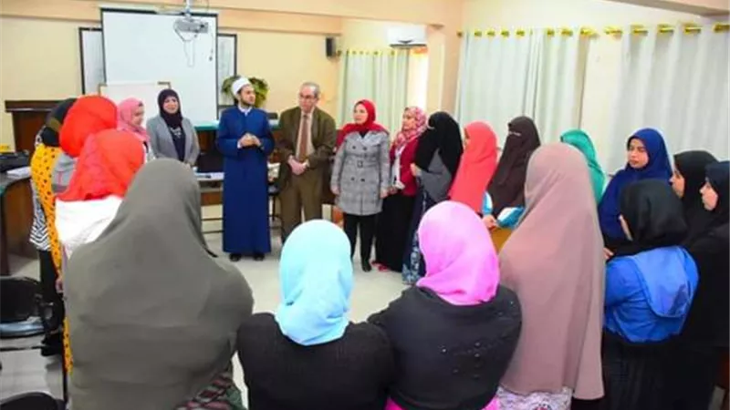 دورة تدريبية للحد من المشكلة السكانية ببنى سويف.. بالصور