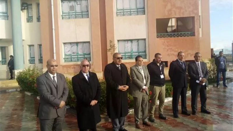 الدكتور النيلي يشهد طابور الصباح بمدرسة الضبعة النووية