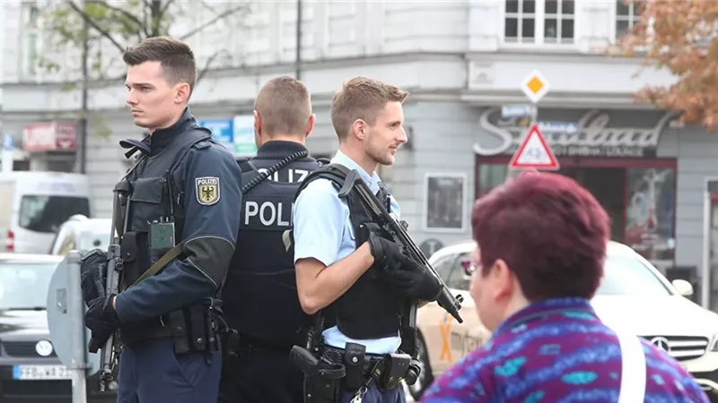 الشرطة الألمانية: ثلث المصابين في حادث فولكمارسن من الأطفال